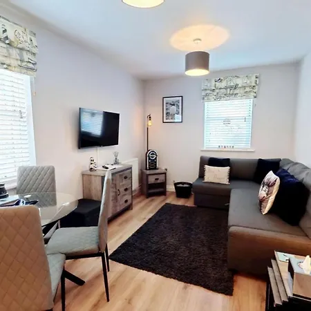 The Puffin Pad - Part Of The The Bay Village With Pool, Gym And Direct Access, Pub, Restaurant, Tennis And Meadows Walks