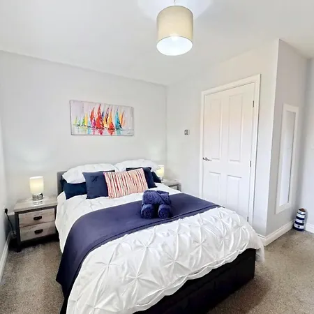 The Puffin Pad - Part Of The The Bay Village With Pool, Gym And Direct Access, Pub, Restaurant, Tennis And Meadows Walks Dom wakacyjny *