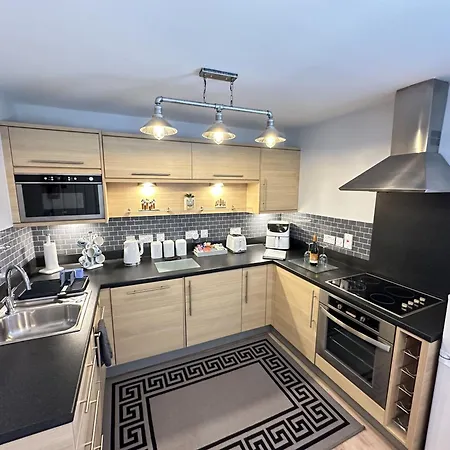 The Puffin Pad - Part Of The The Bay Village With Pool, Gym And Direct Access, Pub, Restaurant, Tennis And Meadows Walks