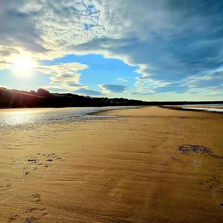 The Puffin Pad - Part Of The The Bay Village With Pool, Gym And Direct Access, Pub, Restaurant, Tennis And Meadows Walks