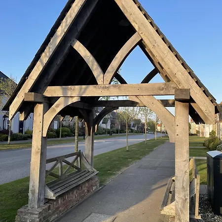 The Puffin Pad - Part Of The The Bay Village With Pool, Gym And Direct Access, Pub, Restaurant, Tennis And Meadows Walks