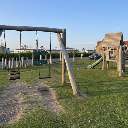 The Puffin Pad - Part Of The The Bay Village With Pool, Gym And Direct Access, Pub, Restaurant, Tennis And Meadows Walks Vakantiehuis Filey